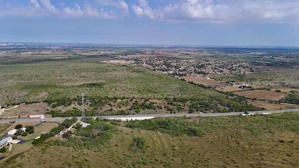 12550 Camino Real, Kyle, TX à vendre - Aérien - Image 2 de 6