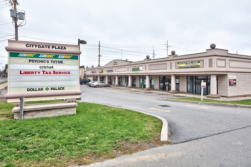 1460 Lyell Ave, Rochester, NY à louer - Photo du bâtiment - Image 2 de 5