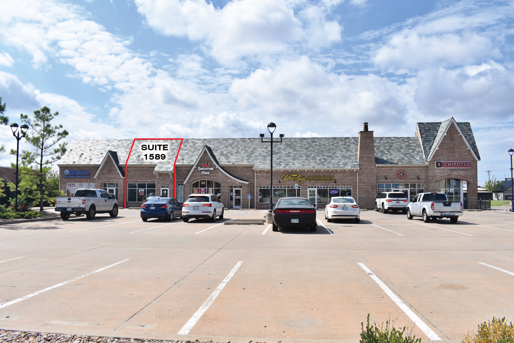 1515 S Broadway, Edmond, OK à louer Photo principale- Image 1 de 5
