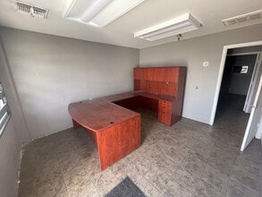 3730-3750 Tompkins Ave, Las Vegas, NV for lease Interior Photo- Image 2 of 7