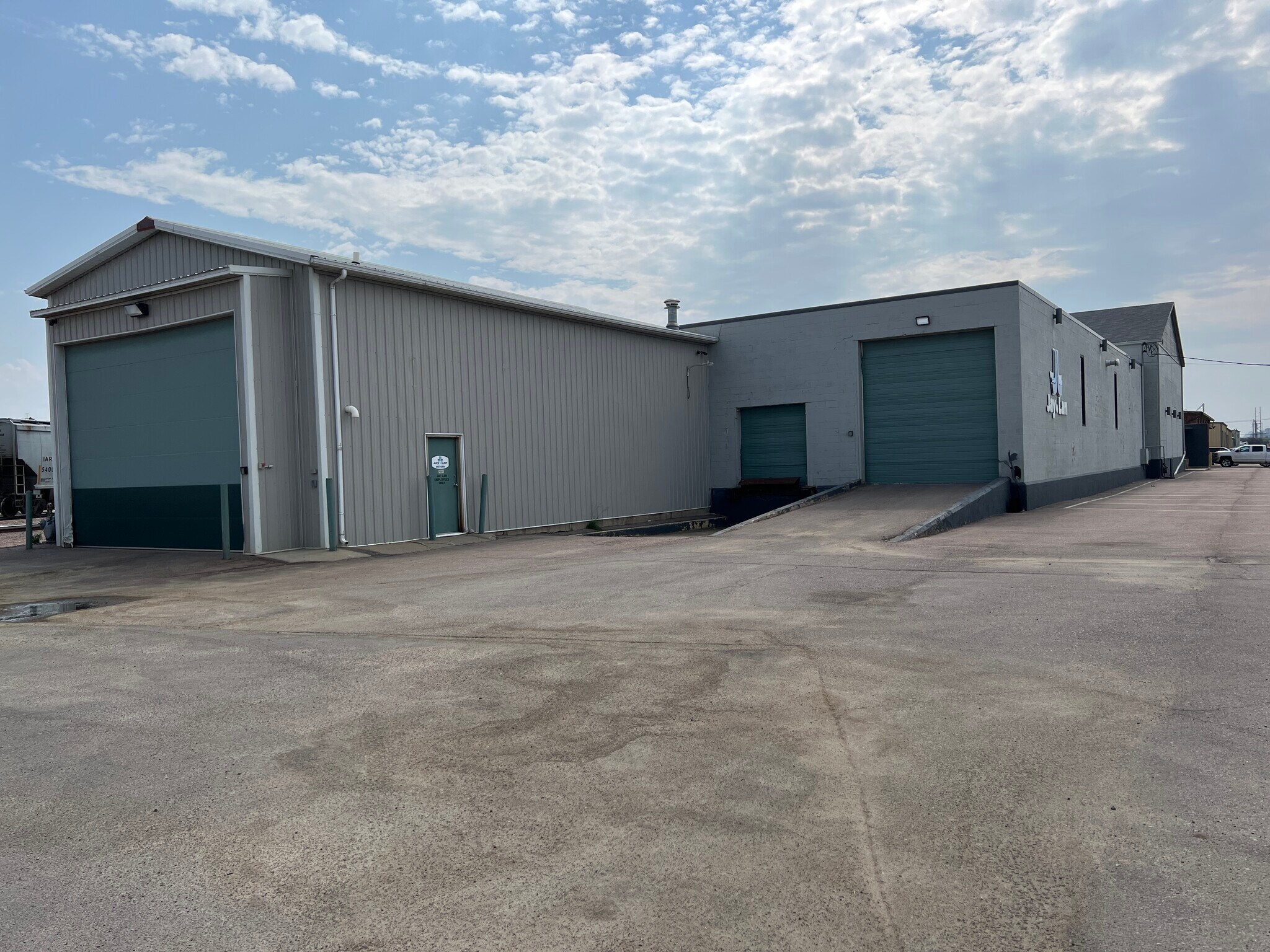 2106 3rd St, Sioux City, IA à vendre Photo du bâtiment- Image 1 de 2