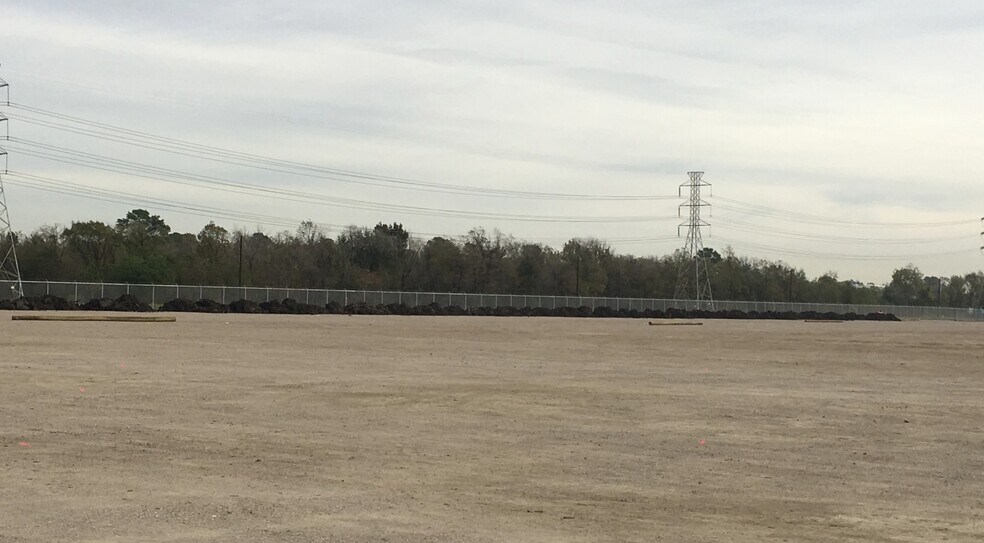 8461 Liberty Rd, Houston, TX à louer - Photo du bâtiment - Image 1 de 2