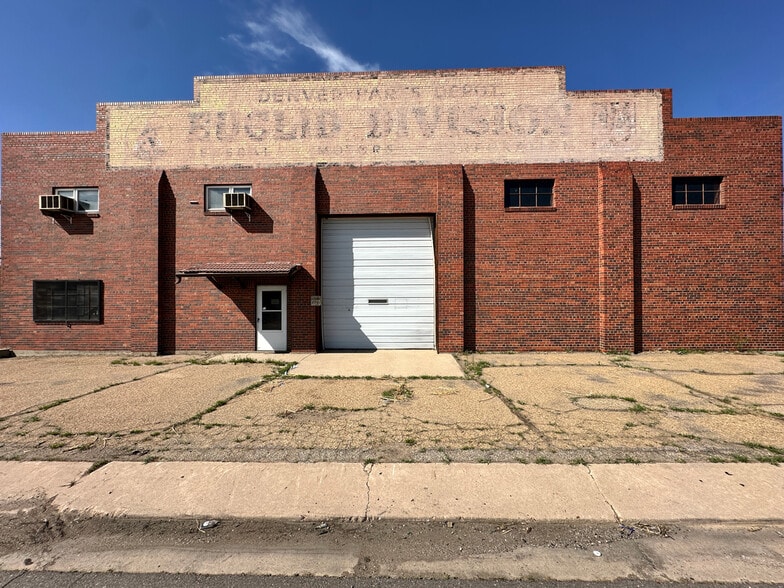 50th & Colorado Blvd portfolio of 5 properties for sale on LoopNet.ca - Building Photo - Image 3 of 15