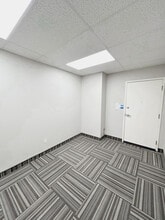378-380 Talbot St, St Thomas, ON for lease Interior Photo- Image 1 of 3
