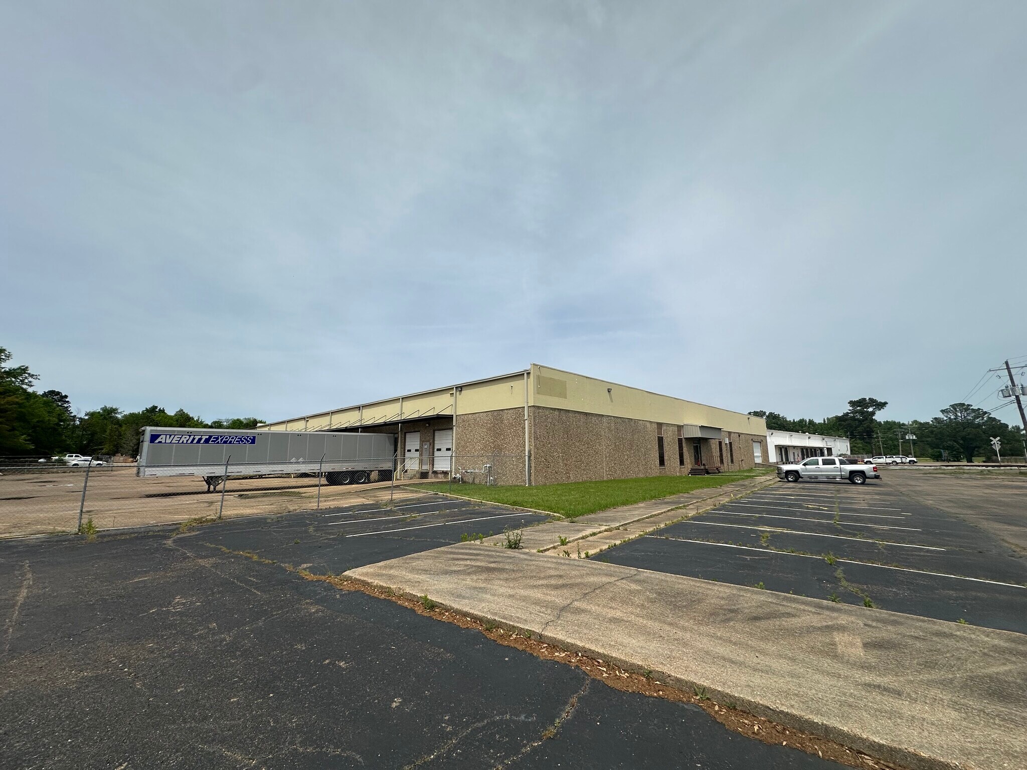 545 Ford Ave, Jackson, MS à louer Photo principale- Image 1 de 16