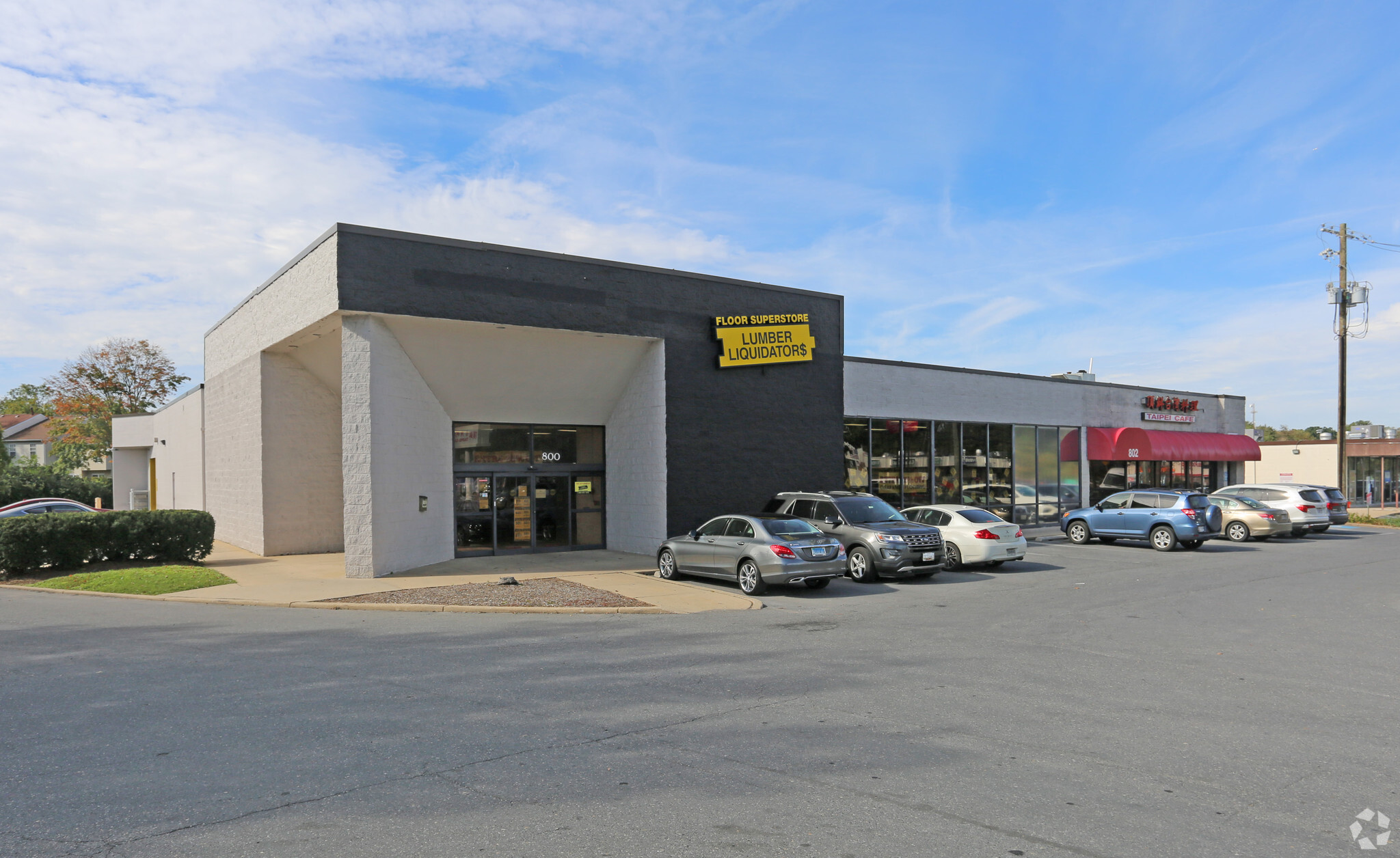 800-802 Hungerford Dr, Rockville, MD for lease Primary Photo- Image 1 of 5