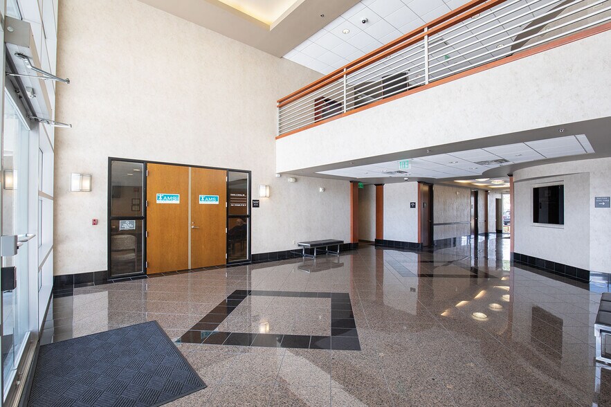 280 Wekiva Springs Rd, Longwood, FL à louer - Hall d’entrée - Image 3 de 5