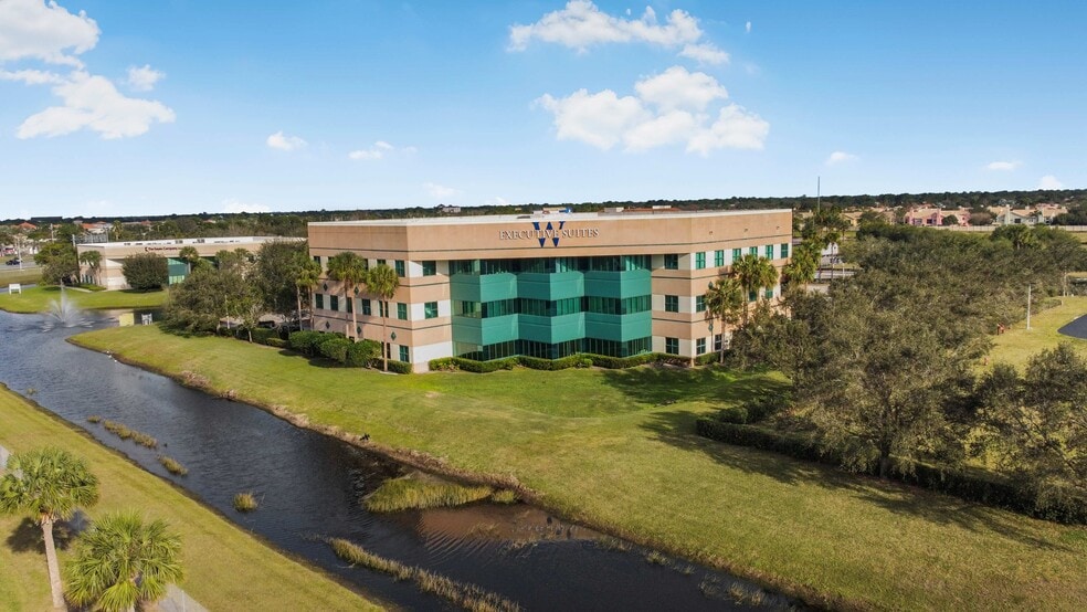 1860 SW Fountainview Blvd, Port Saint Lucie, FL for lease - Building Photo - Image 2 of 6