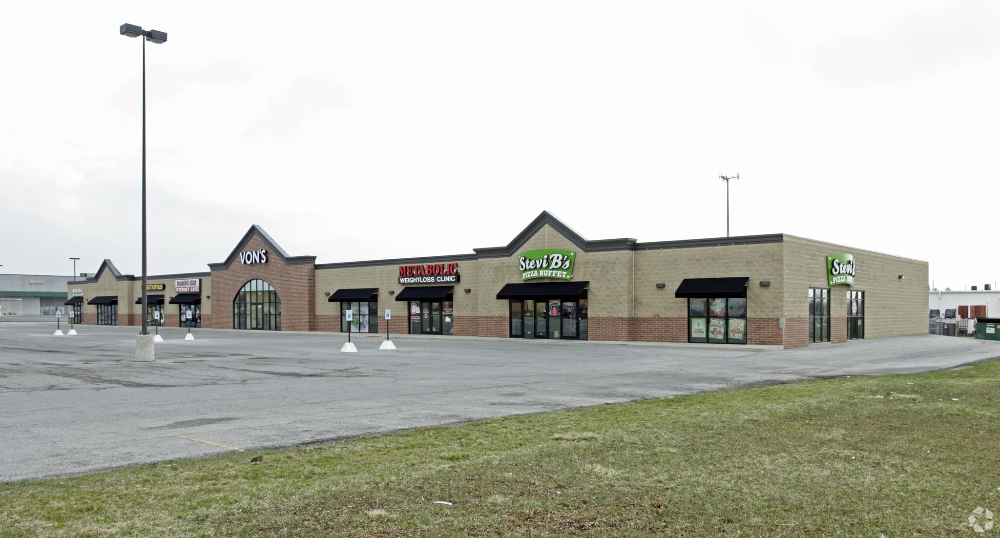 7519-7535 Patriot Dr, Findlay, OH for lease Building Photo- Image 1 of 5