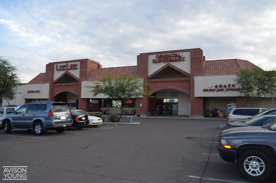 2025 N Dobson Rd, Chandler, AZ for lease - Building Photo - Image 3 of 4