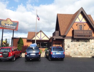 More details for 719 W Main St, Gaylord, MI - Retail for Sale