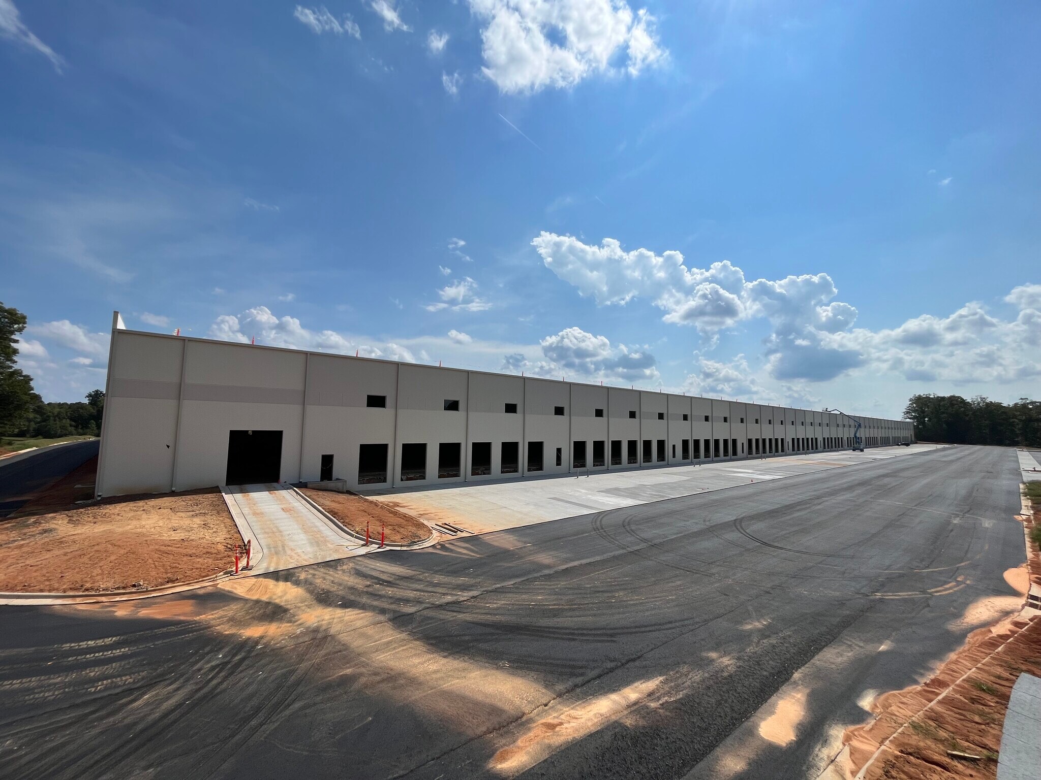 134 Gildan Drive, Mocksville, NC à louer Photo du bâtiment- Image 1 de 17