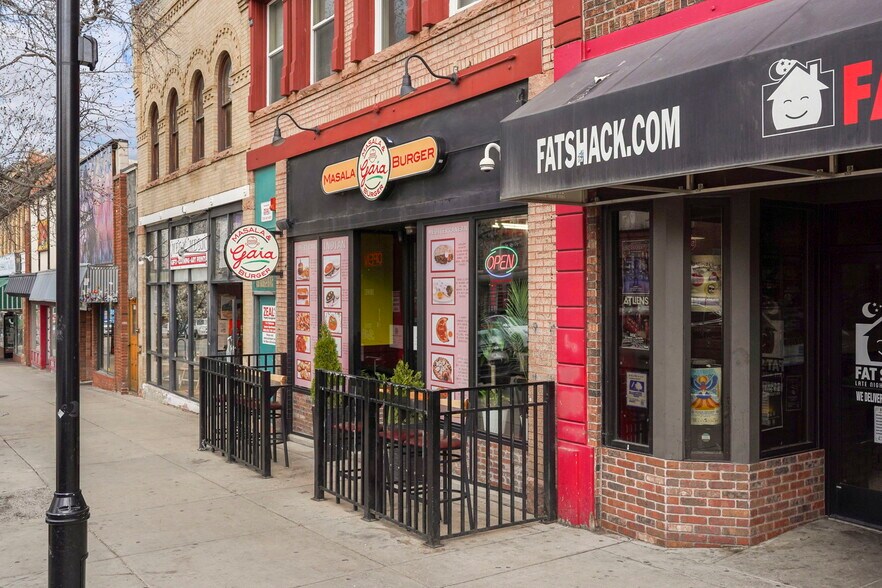 University Hill Portfolio portefeuille de 2 propriétés à vendre sur LoopNet.ca - Photo du bâtiment - Image 1 de 9