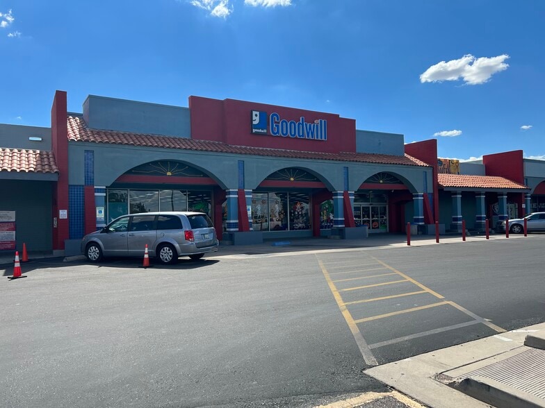 1806-1820 E Irvington Rd, Tucson, AZ for lease - Building Photo - Image 2 of 7