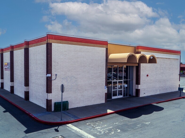 14554 7th St, Victorville, CA à vendre - Photo principale - Image 2 de 6