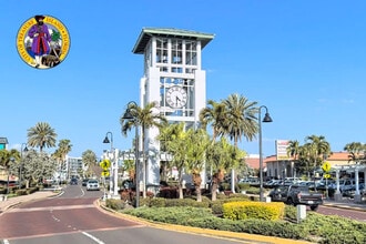 152 107th Ave, Treasure Island, FL for lease Interior Photo- Image 2 of 2