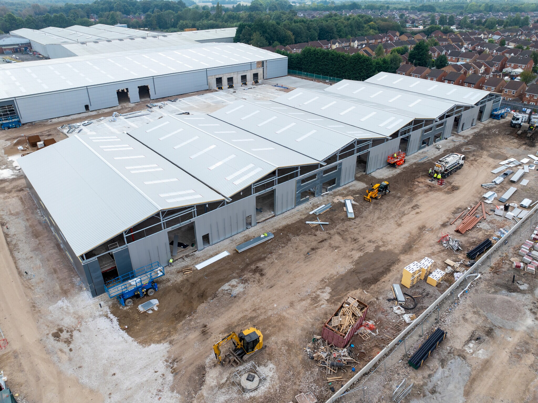 Wilson Rd, Liverpool for lease Primary Photo- Image 1 of 59