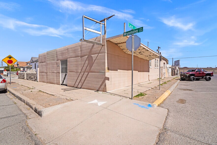 1600 Wyoming Ave, El Paso, TX à vendre - Photo du bâtiment - Image 2 de 41