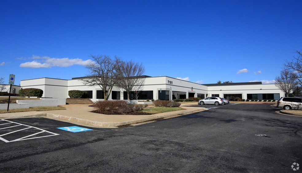7161 Columbia Gateway Dr, Columbia, MD for lease - Building Photo - Image 1 of 5