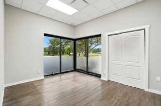 7686 N Fishel Dr, Dublin, OH for lease Interior Photo- Image 2 of 15