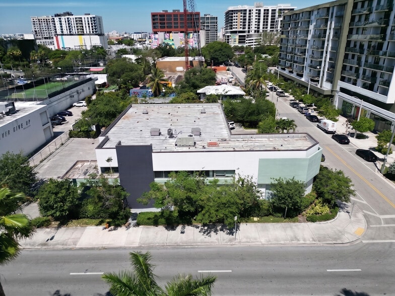 2140 NE 2nd Ave, Miami, FL for lease - Primary Photo - Image 1 of 14