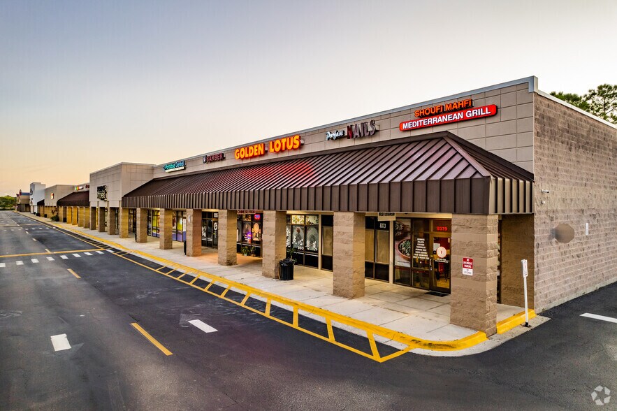 8111-8481 John Young Pky, Orlando, FL à louer - Photo du bâtiment - Image 3 de 29