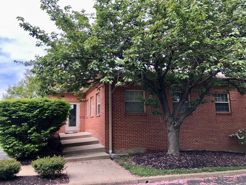 607 Easton Rd, Willow Grove, PA à louer - Photo du bâtiment - Image 3 de 15