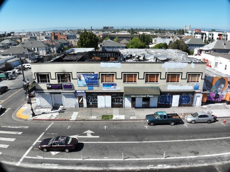 3751 International Blvd, Oakland, CA for sale - Matterport Community - Image 3 of 17
