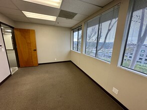 3665 Ruffin Rd, San Diego, CA for lease Interior Photo- Image 2 of 13