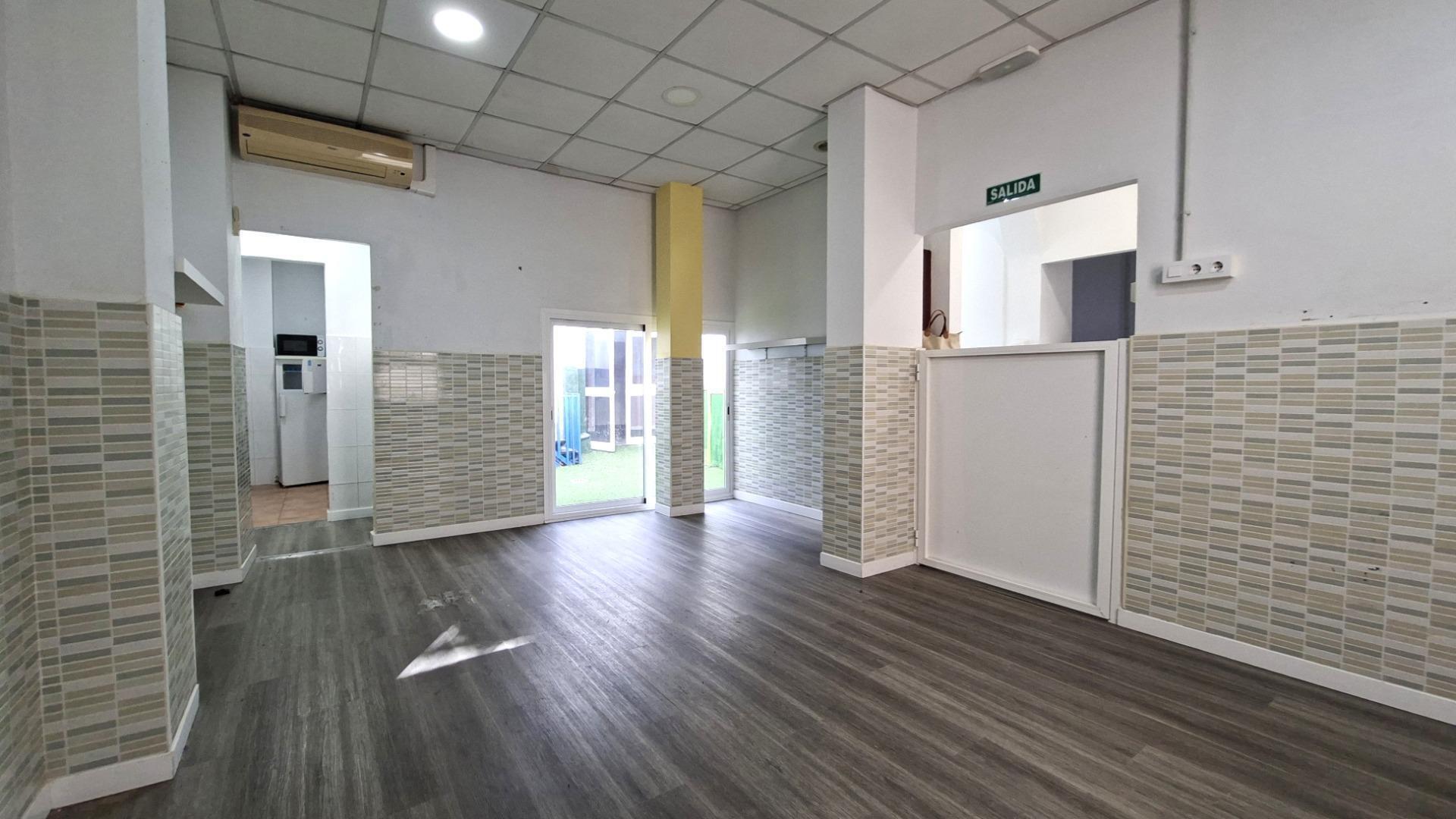 Calle Maestre Hamete, 3, SEVILLA, Sevilla for lease Building Photo- Image 1 of 19