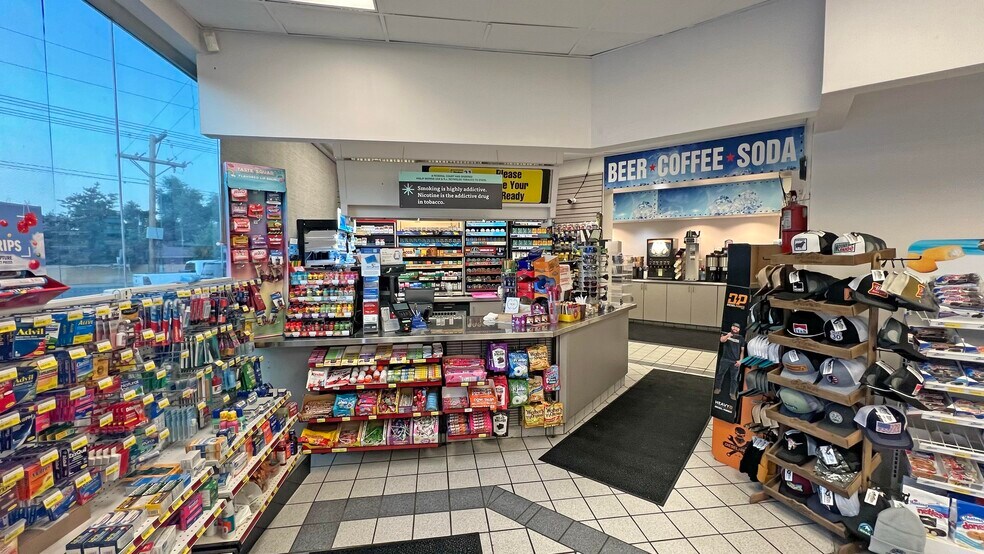 2995 E Fort Union Blvd, Salt Lake City, UT à vendre - Photo intérieure - Image 2 de 14