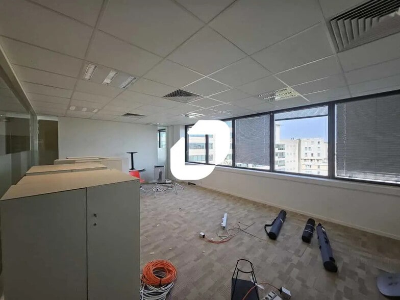 6 Avenue Du Général De Gaulle, Antony à louer - Photo du bâtiment - Image 3 de 10