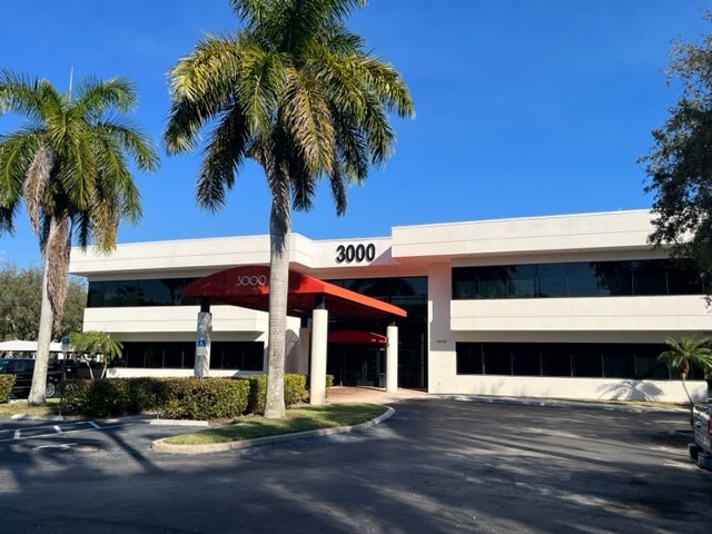 3000 N Military Trl, Boca Raton, FL à louer - Photo du bâtiment - Image 1 de 9