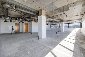 6200 Wilshire Blvd, Los Angeles, CA for lease Interior Photo- Image 2 of 2