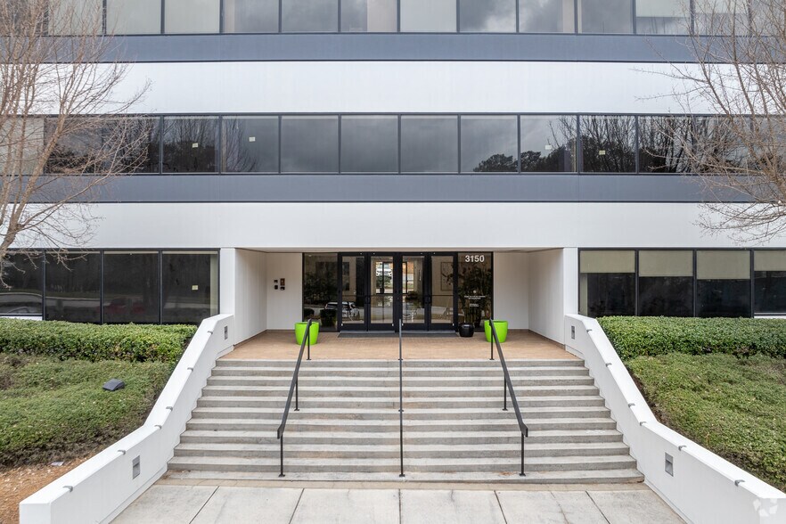 3150 Holcomb Bridge Rd, Norcross, GA à louer - Photo du bâtiment - Image 3 de 20