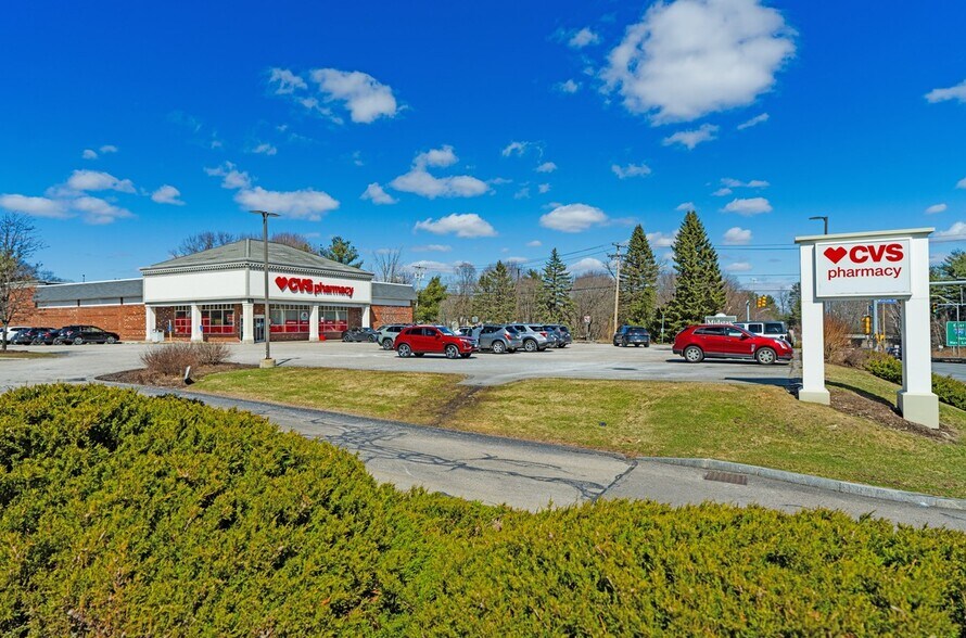 676 Southbridge St, Auburn, MA à vendre - Photo du bâtiment - Image 3 de 6