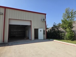 1722 Cargill, Willis, TX à louer Photo intérieure- Image 1 de 11