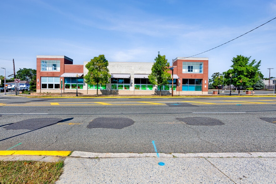 343 S Broad St, Woodbury, NJ for lease - Building Photo - Image 2 of 8