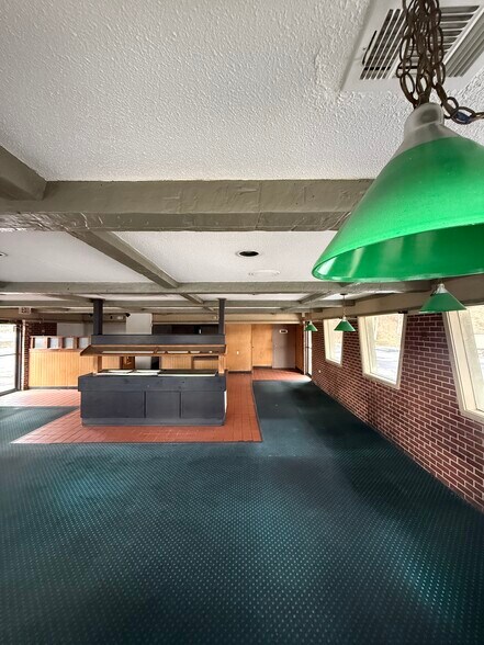 1310 W Industrial Blvd, Cumberland, MD à vendre - Photo du bâtiment - Image 3 de 8