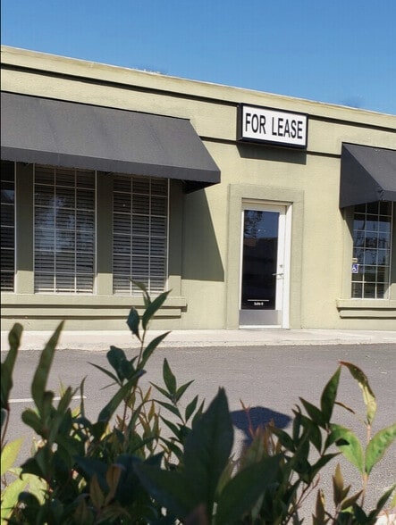 9792 Highway 99, Live Oak, CA à louer - Photo du bâtiment - Image 3 de 20