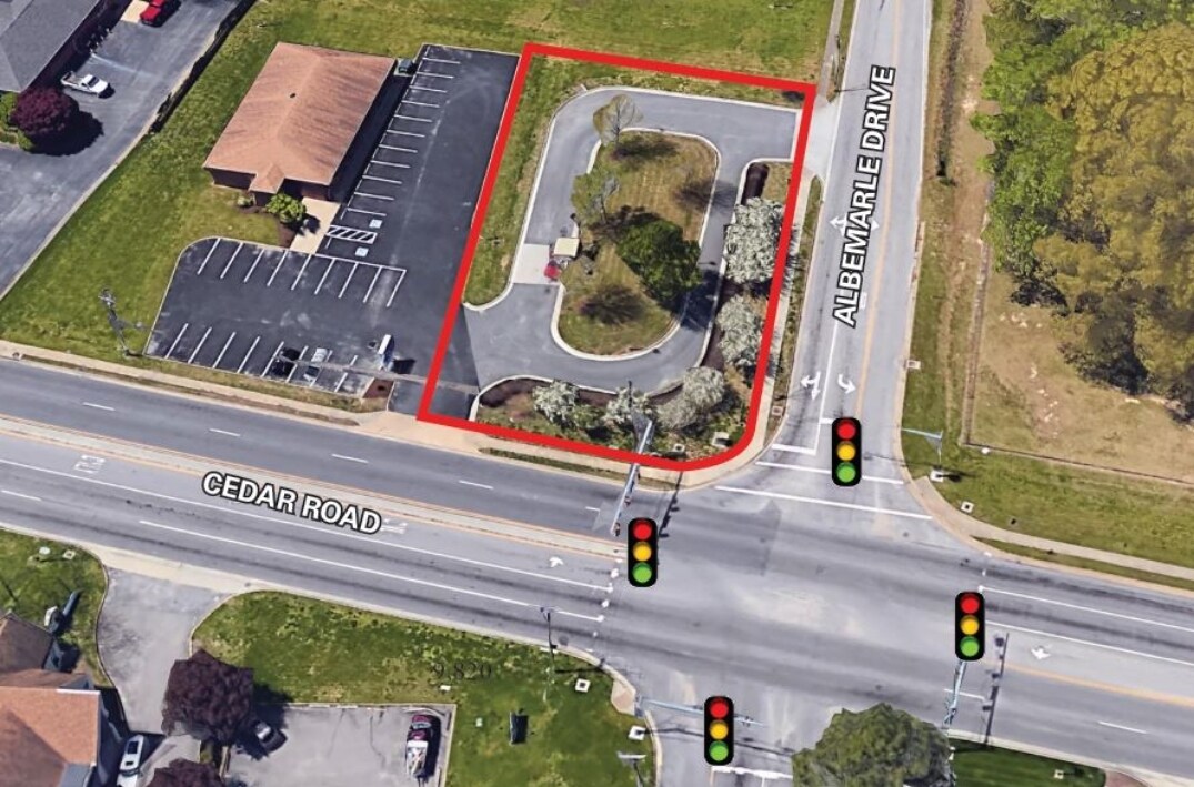 500 Cedar Rd, Chesapeake, VA à louer Photo du bâtiment- Image 1 de 2