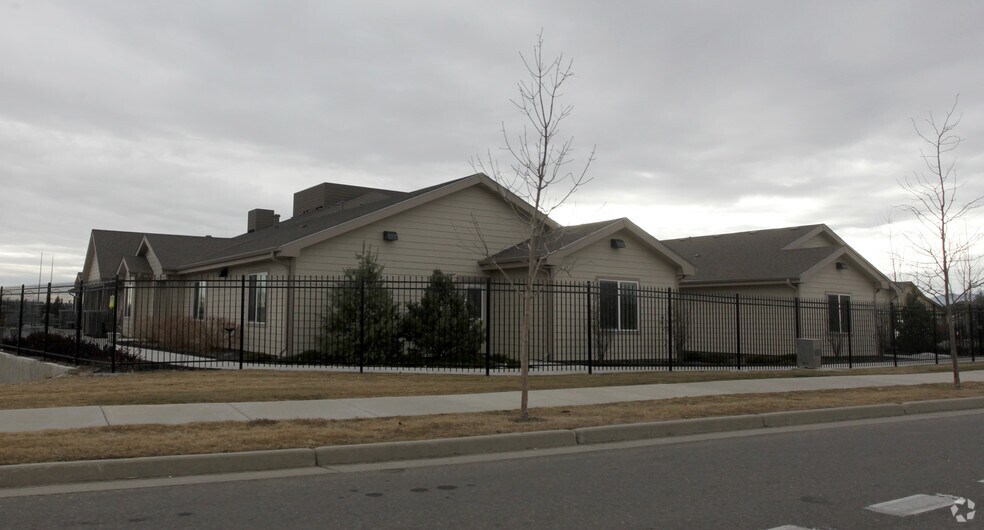 2212 E 11th St, Loveland, CO à vendre - Photo du bâtiment - Image 2 de 4