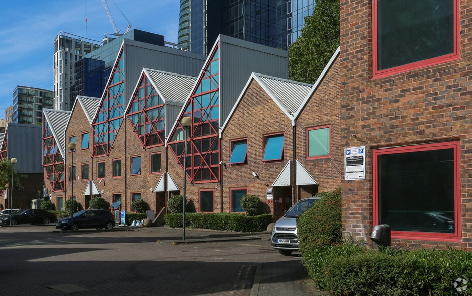 Limeharbour, London for lease - Building Photo - Image 3 of 5
