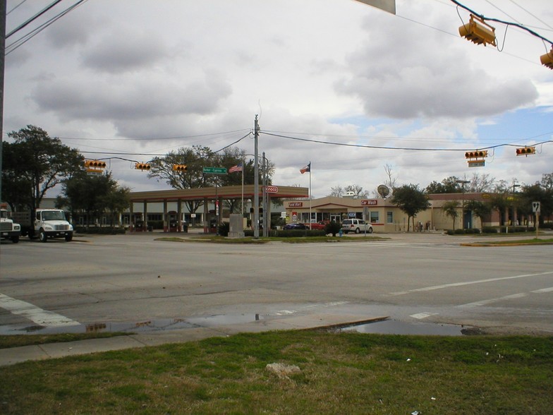 18311 Clay Rd, Houston, TX for lease - Primary Photo - Image 3 of 3