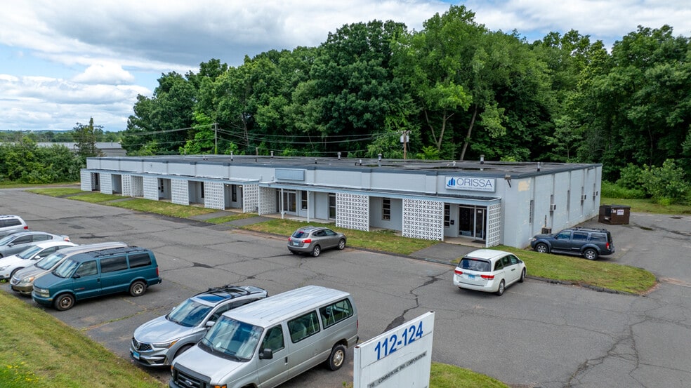 112-124 Woodlawn Rd, Berlin, CT for lease - Building Photo - Image 3 of 7
