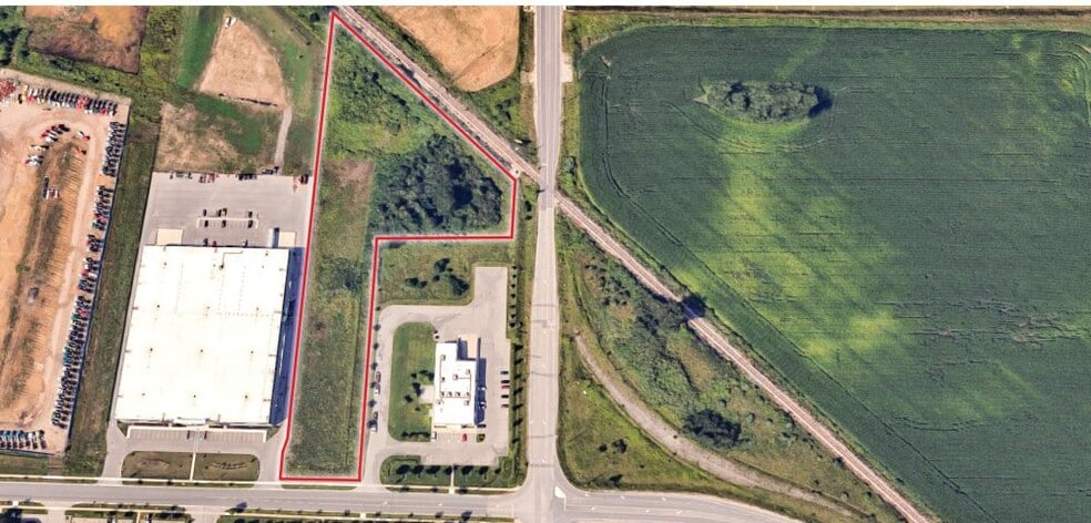 15900 Robins Hill Rd, London, ON for sale - Primary Photo - Image 1 of 1