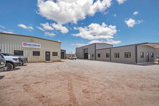 More details for 2811 S County Road 1257, Midland, TX - Industrial for Sale