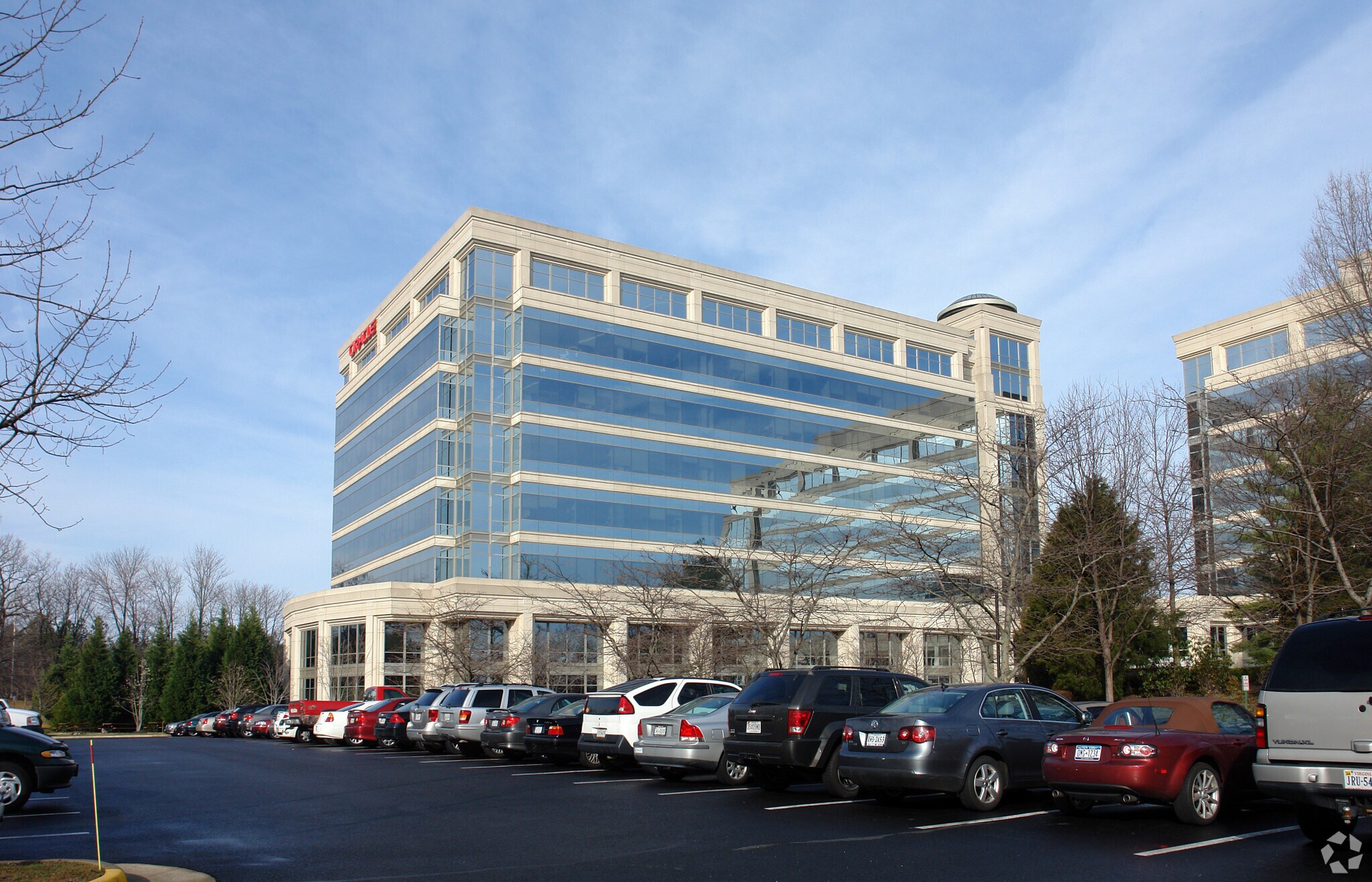 1910 Oracle Way, Reston, VA for lease Primary Photo- Image 1 of 3