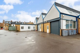Princes Rd, Teddington for lease Building Photo- Image 2 of 7