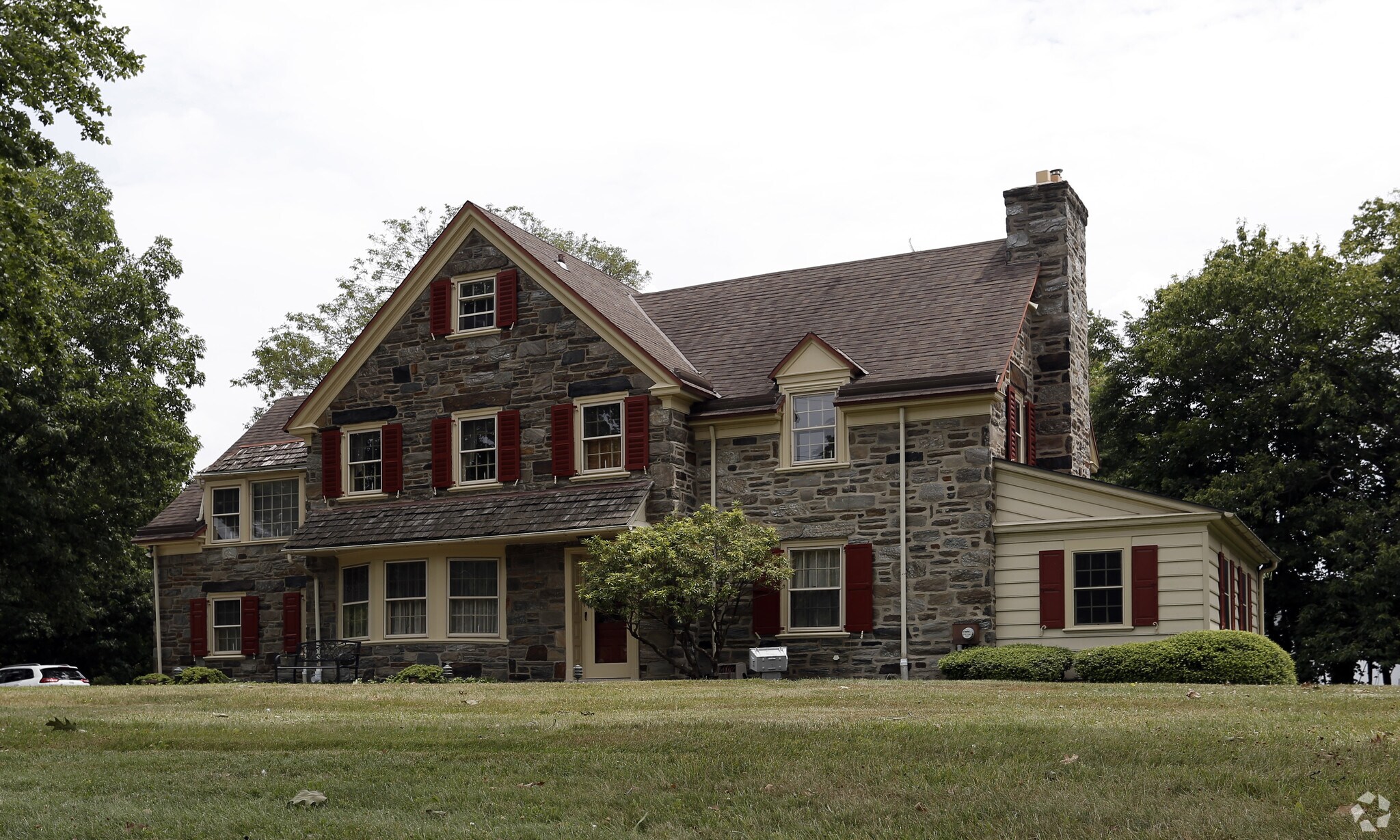 10 Beatty Rd, Media, PA for lease Primary Photo- Image 1 of 37